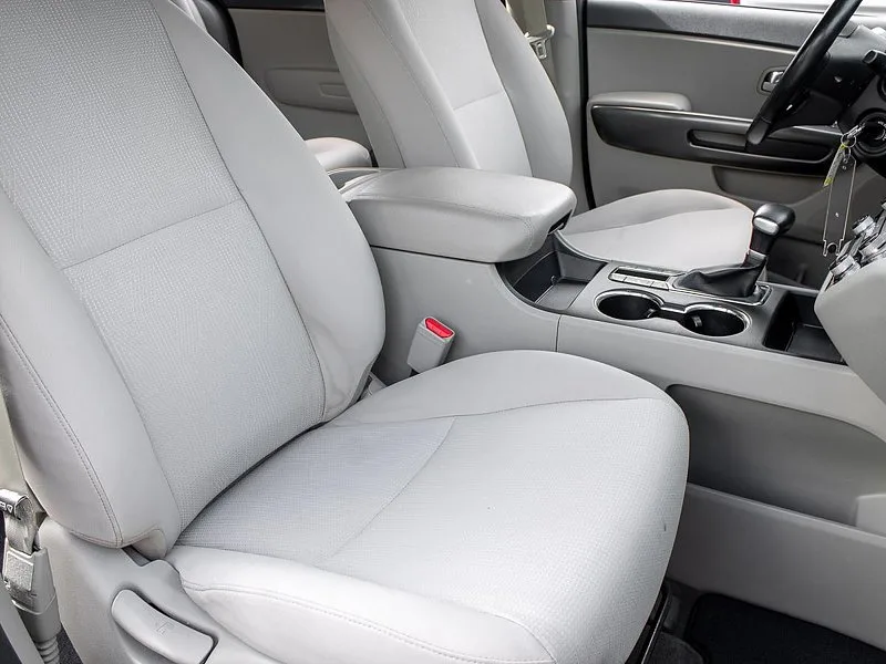 2020 Kia Sedona LX image indicator(6)