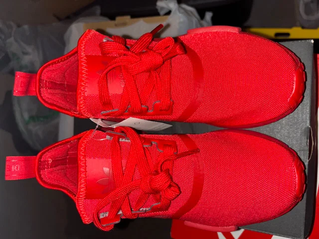 Adidas Shoes image indicator(3)