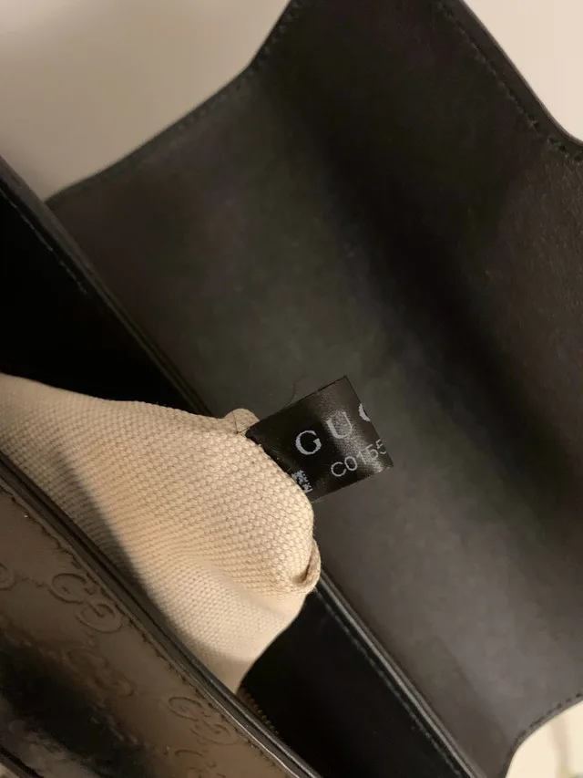 Authentic medium Gucci purse image indicator(4)