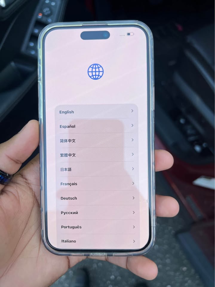 Pink iPhone 15 Plus 128GB ICloud Locked