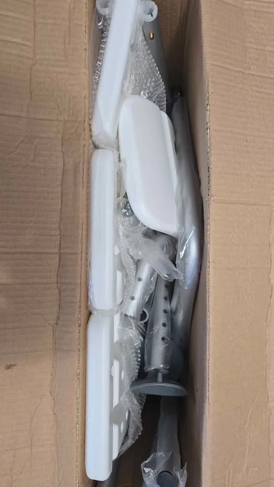 6 Level Adjustable Bath & Shower Transfer Bench image indicator(2)