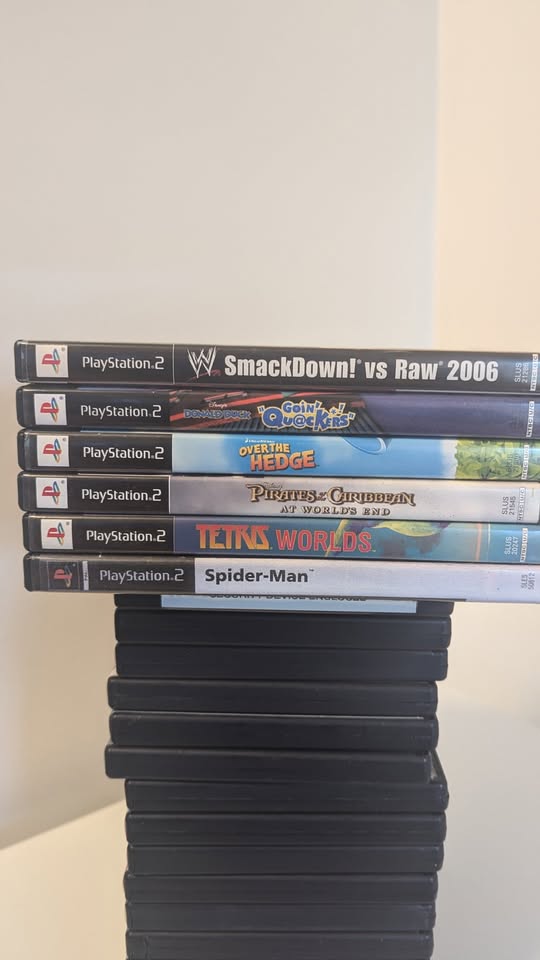 SELLING AS A LOT: PS1/PS2 Games! - photo 2
