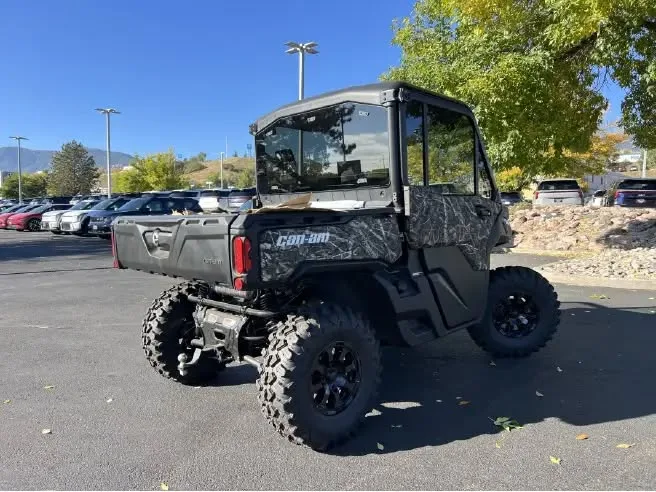 2025 Can Am Commander HD10 Limited image indicator(2)