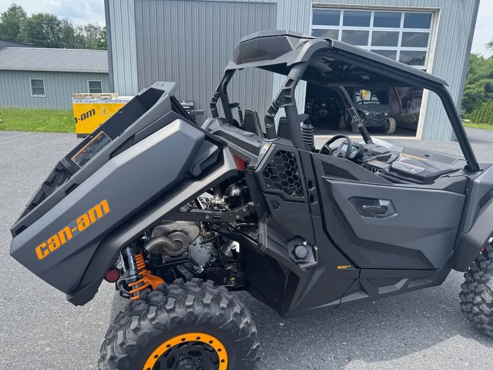 2025 CanAm Commander XT-P image indicator(5)