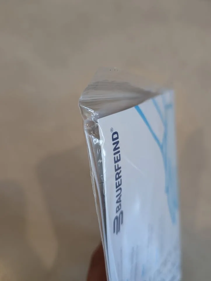 New Bauerfeind VenoTrain rubber donning gloves image indicator(5)