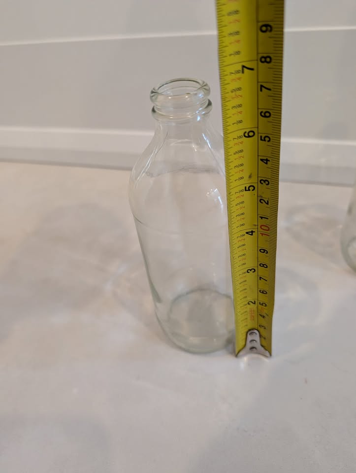 Two smaller clear glass vases - photo 2