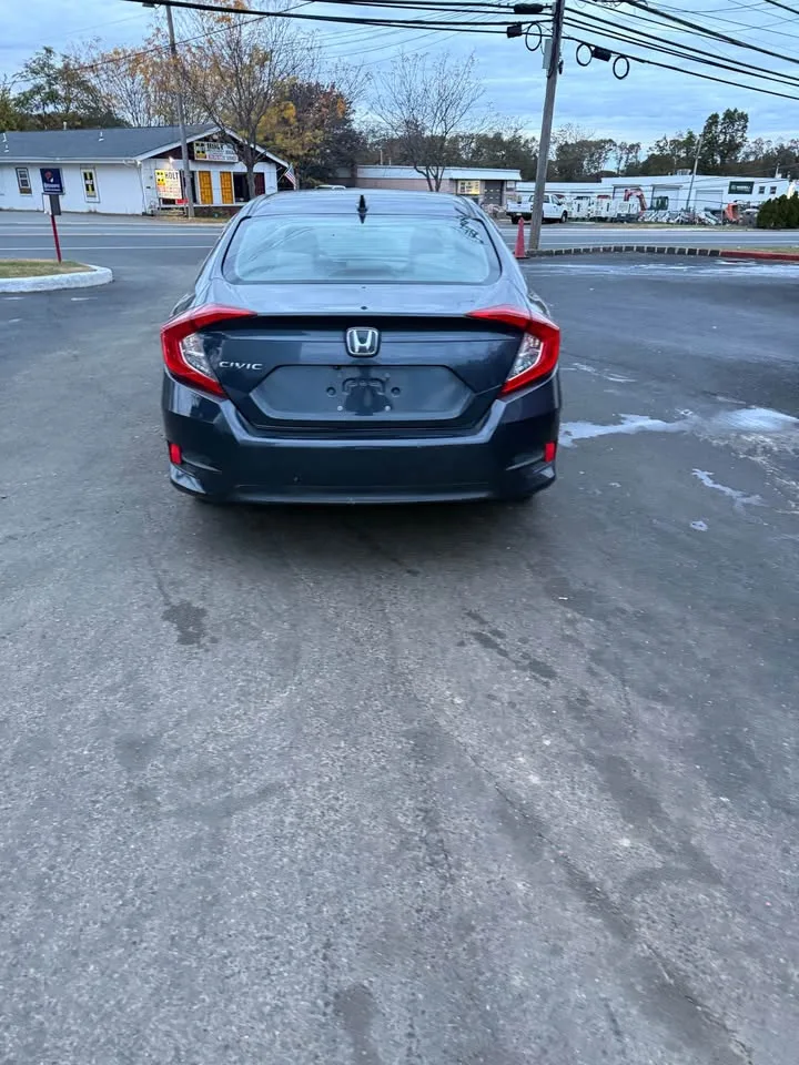 2018 Honda Civic · EX Sedan 4D image indicator(4)