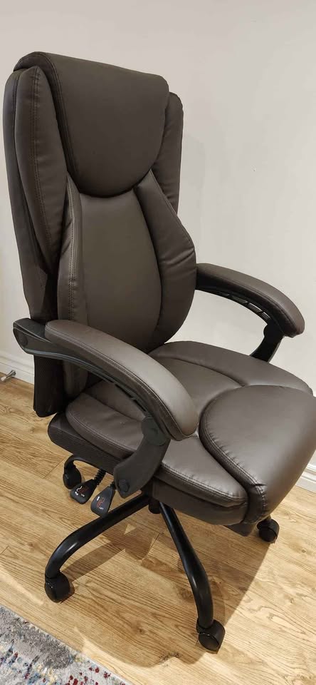 Ergonomic Leather Office Chair with Footrest & Lumbar - photo 2
