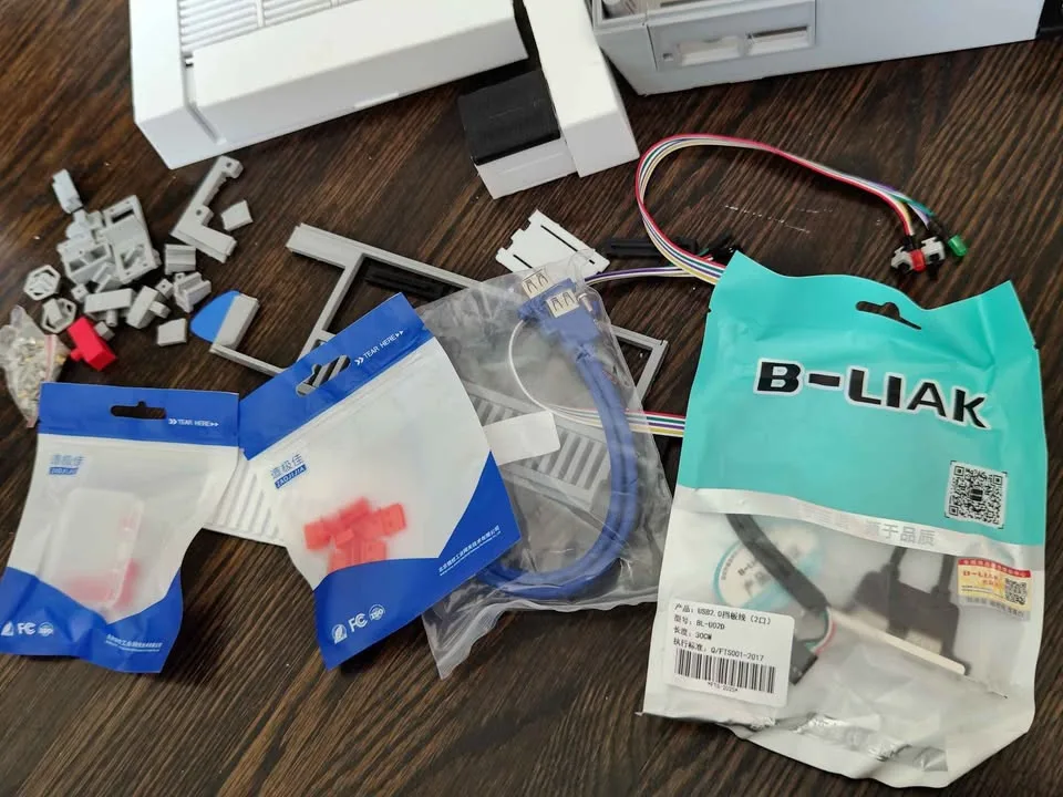 Nintendo NES itx pc case 3D printed image indicator(2)