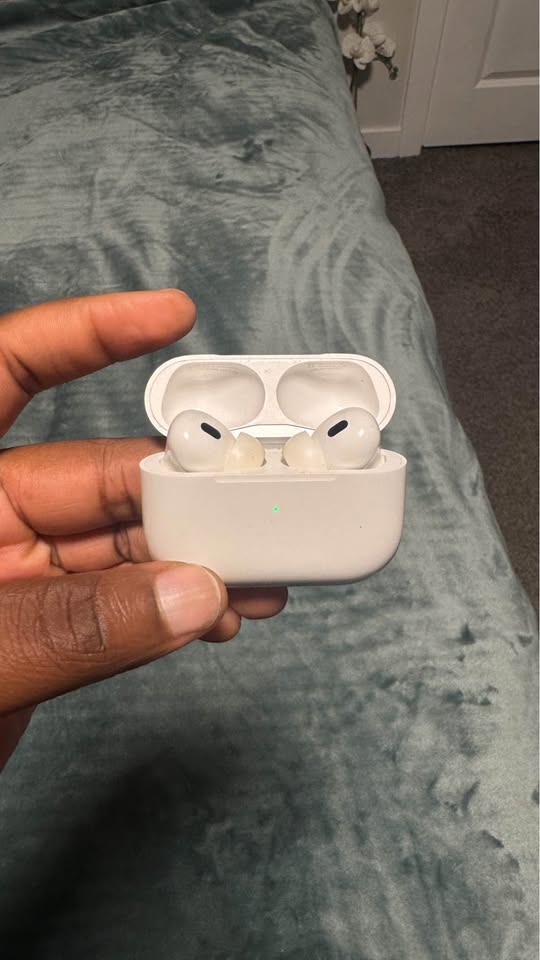 AirPods Pro 2 (USB-C) - photo 3