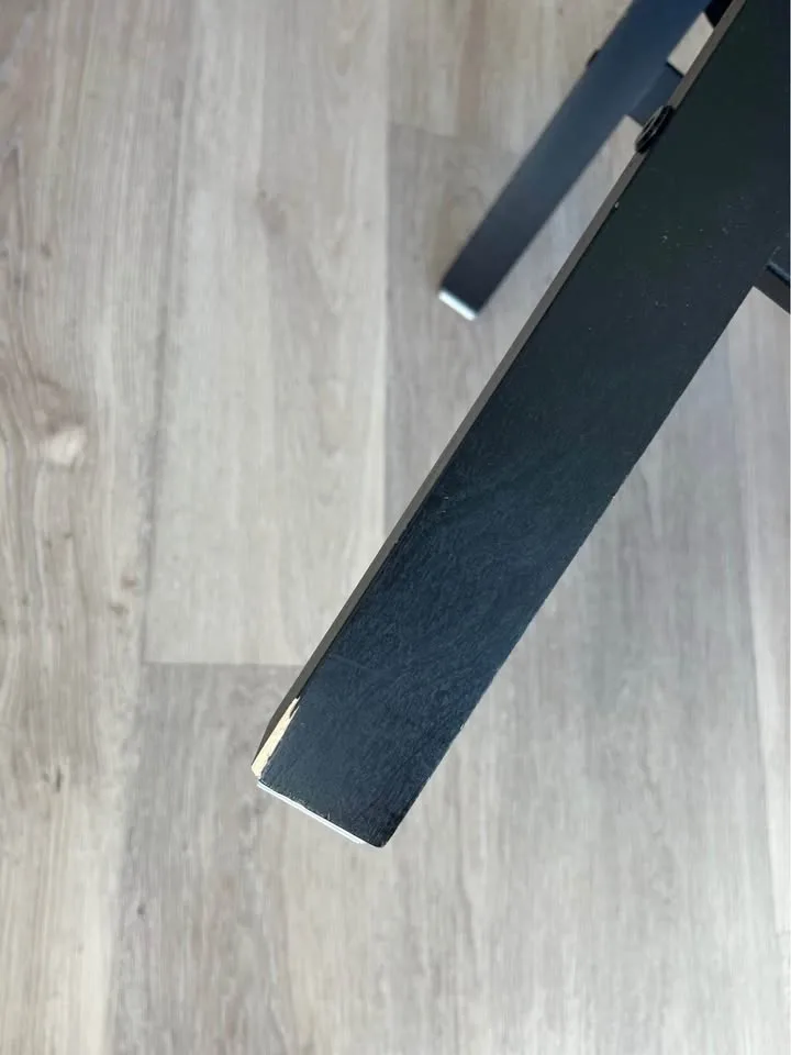 Lounge Chair image indicator(4)