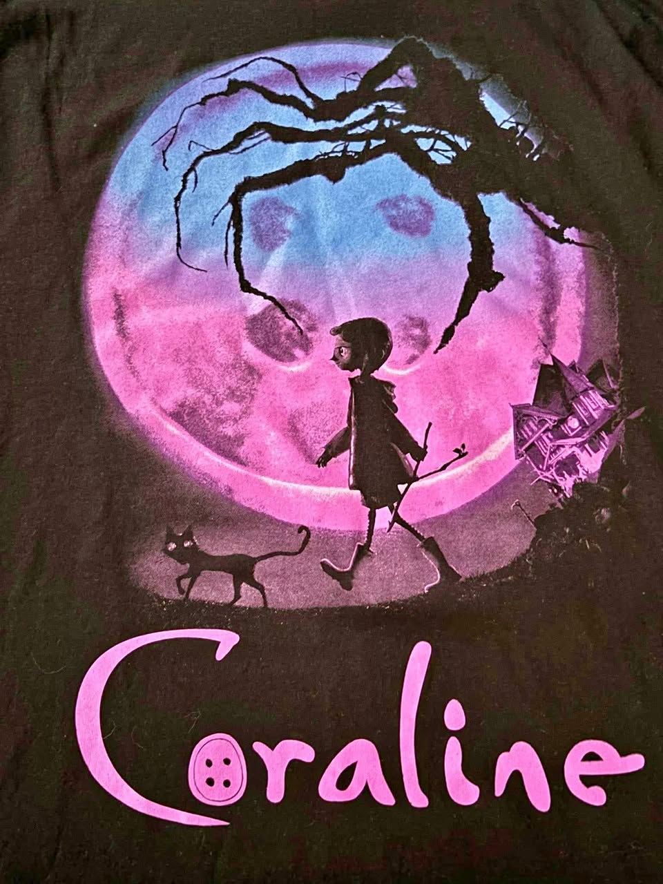 Coraline TShirt LG Hot Topic