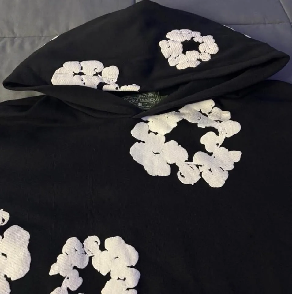 Denim Tears The Cotton Wreath 'Black' Size Men's Medium image indicator(2)