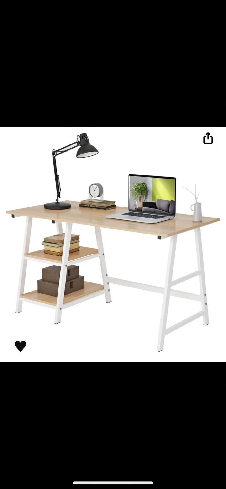 Desk in perfect condition; oak color