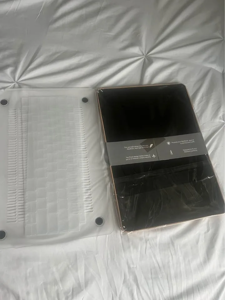 MacBook Air 13 case image indicator(3)