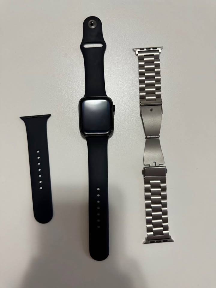 Apple Watch SE 2nd Gen- Excellent Condition - $150 - photo 3