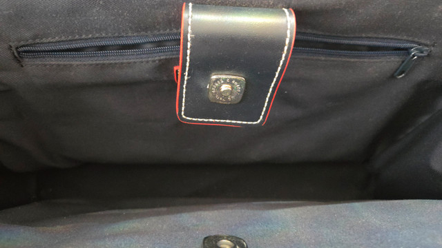 Authentic Tom Hilfiger Women Handbag - photo 2