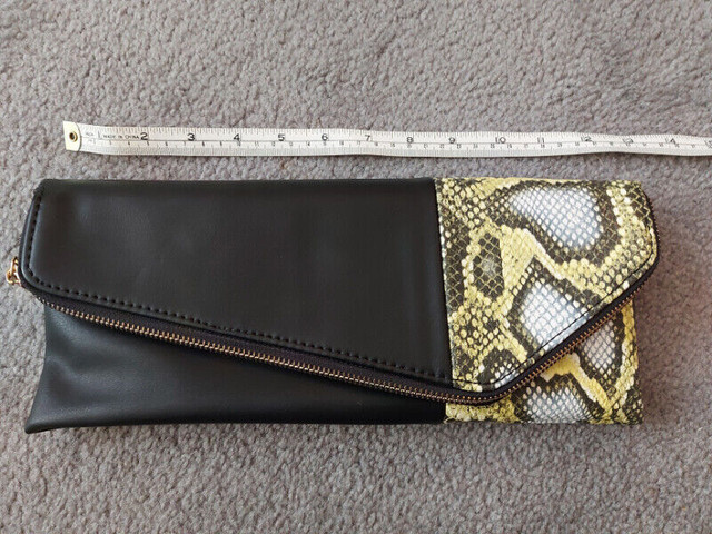 Urban Expressions Womens Clutch Purse SNAKE SKIN IMITATION. - photo 3