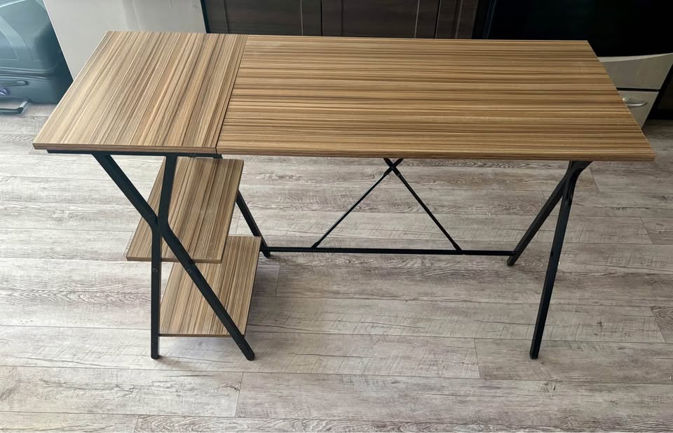 Office/Study Desk - 47.2" Reversible with 2 Shelves - photo 5