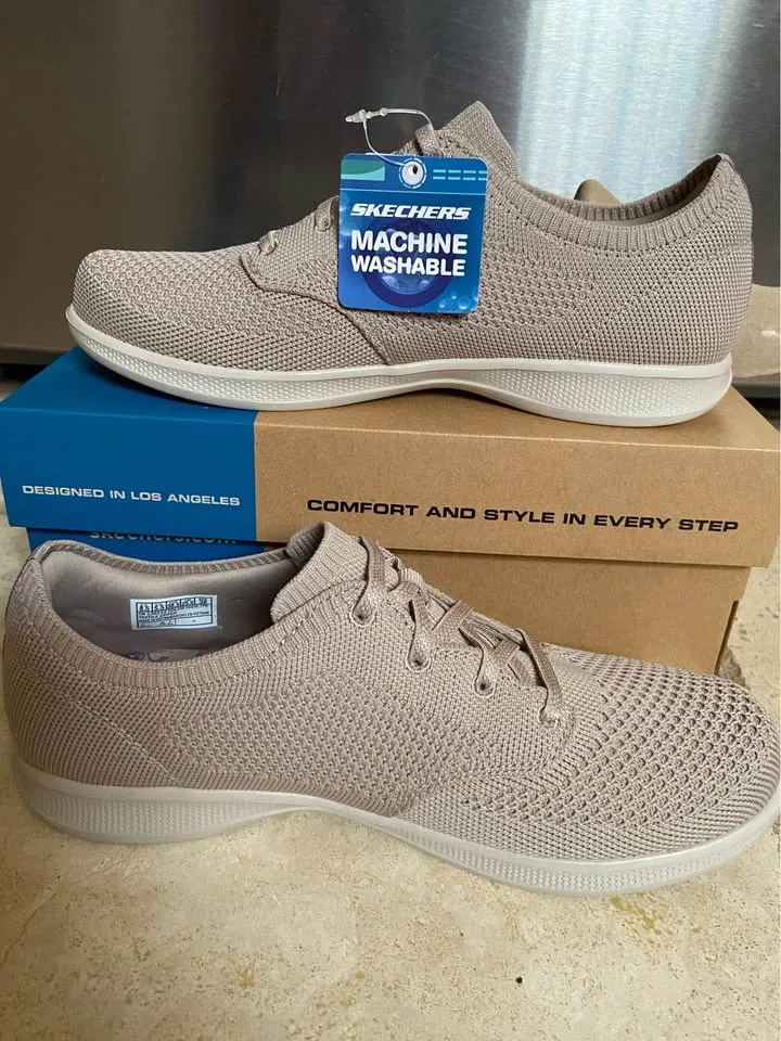 Women’s Skechers Go Step Lite Sneakers, Size 8.5 NIB image indicator(6)