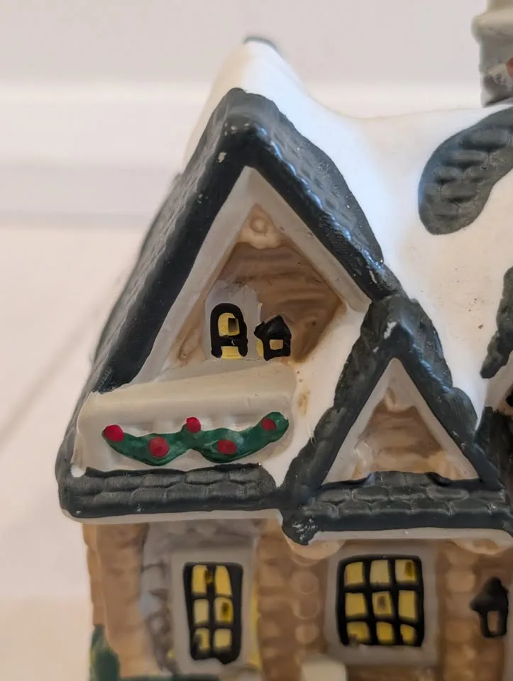 Trim Shoppe Attached Porcelain Lighted Houses image indicator(3)