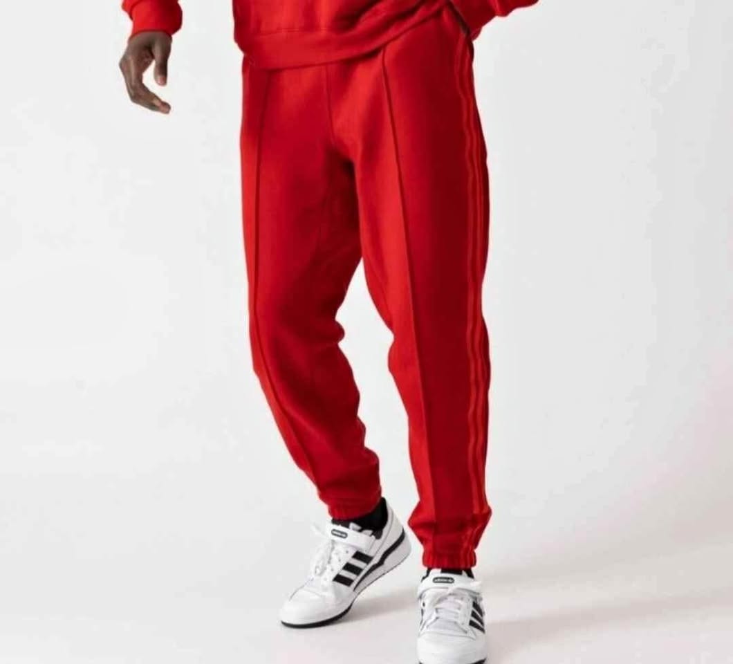 Brand new Adidas X Ivy Park Red Unisex Sweatpants size Large