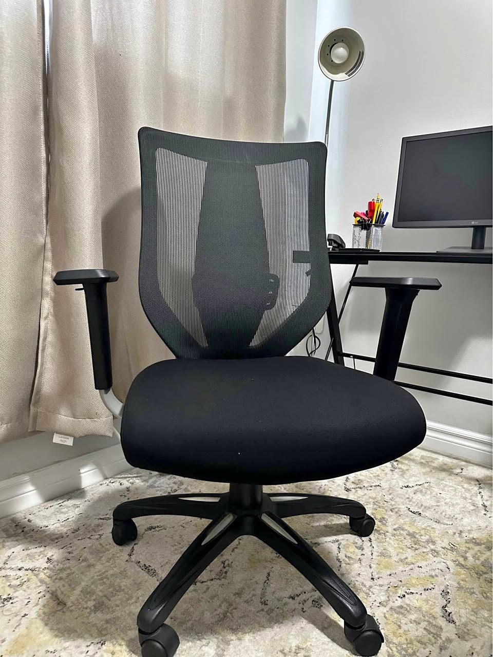 Adjustable office chair