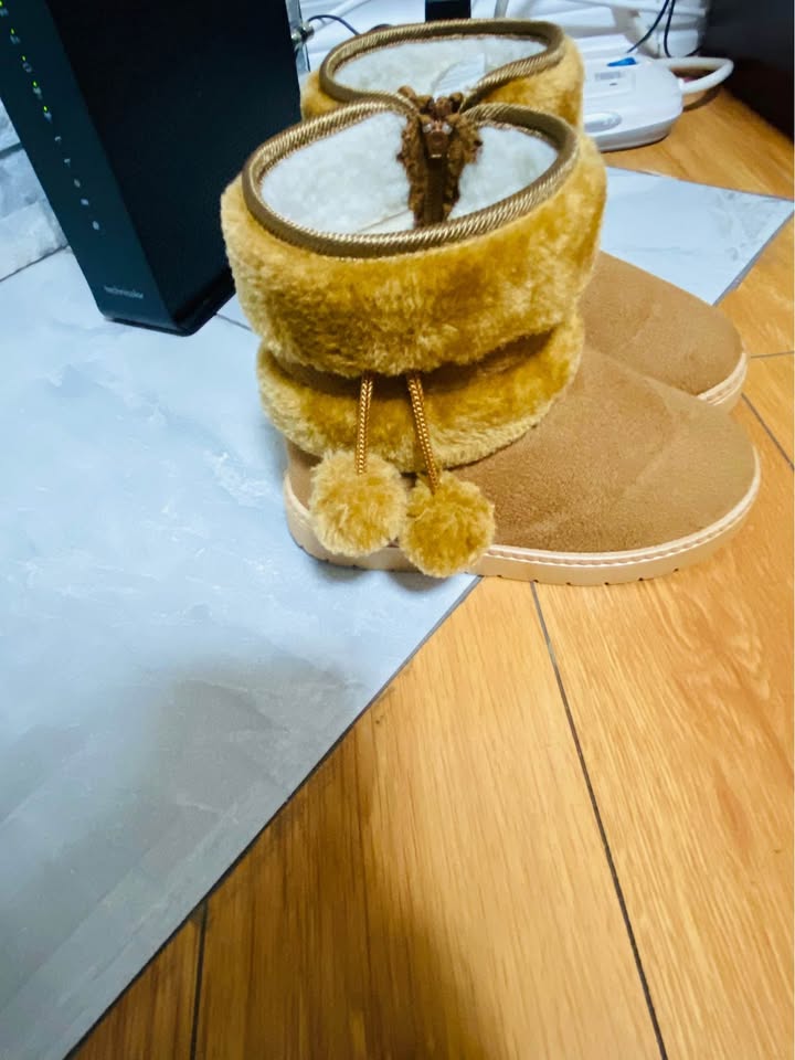 Cozy Kids' Snow Boots - Fluffy Pom-Pom, Fleece, Rubber Sole - photo 3