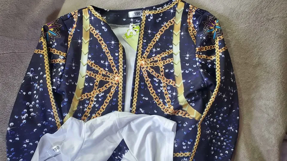 Golden Rumi kpop demon hunters costume image indicator(2)