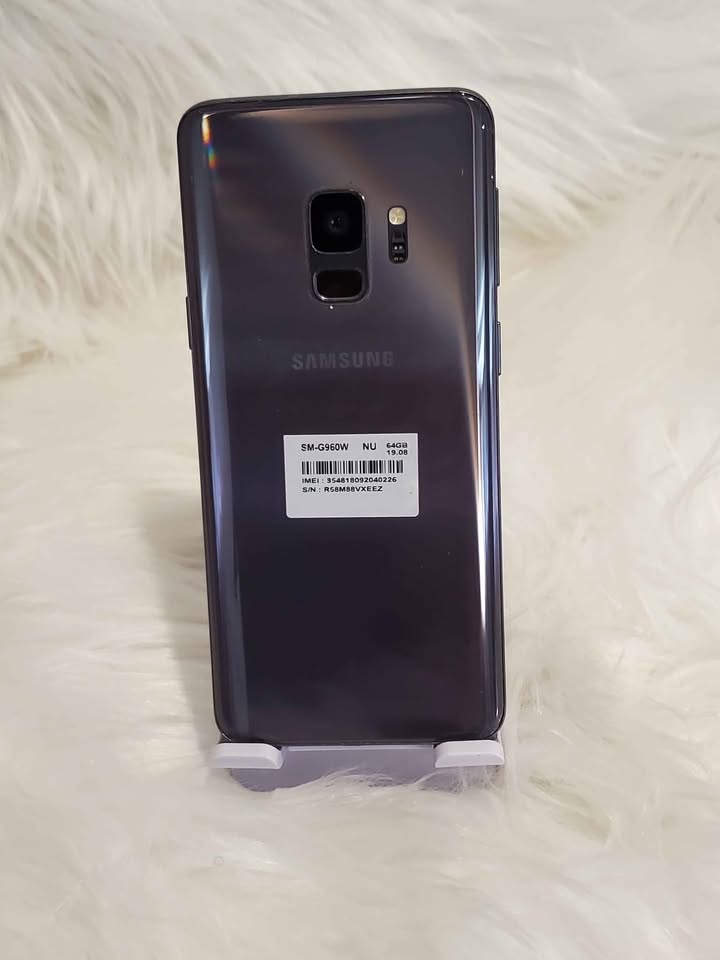 Samsung Galaxy S9 – 64GB | Excellent Condition - photo 3