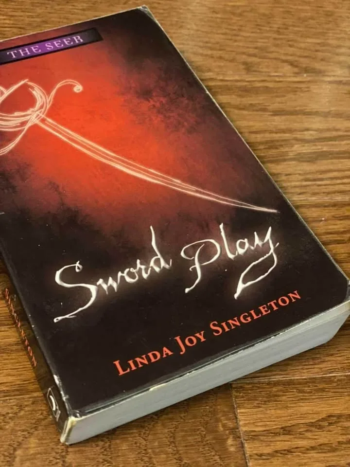 The Seer series by Linda Joy Singleton image indicator(3)