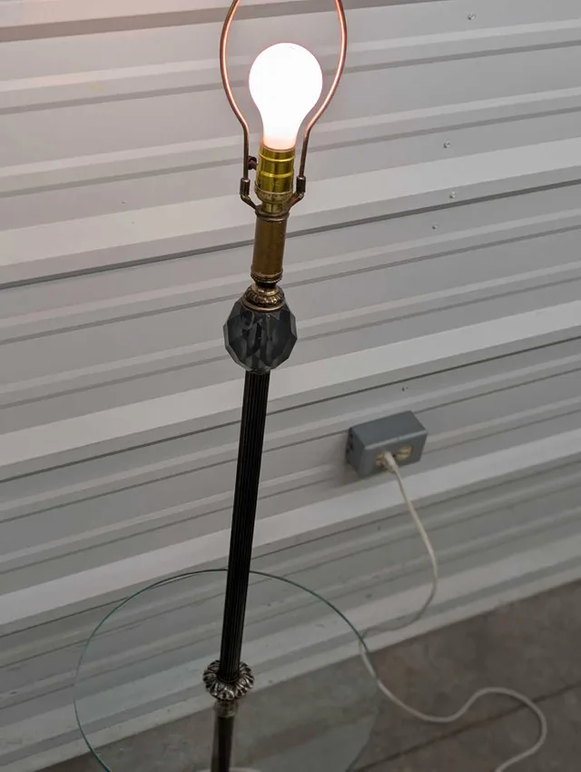 Floor Lamp image indicator(3)