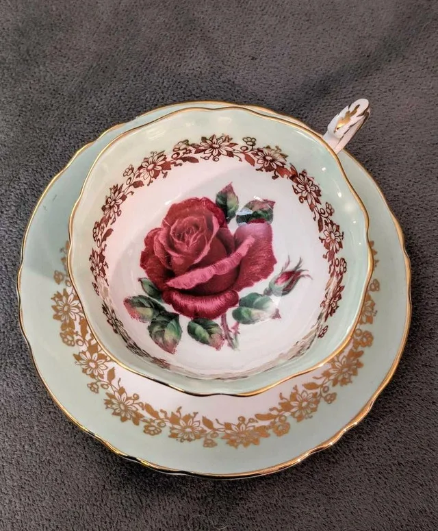 Vintage Paragon Teacup Saucer Rare Floating Cabbage Rose 1960s image indicator(3)
