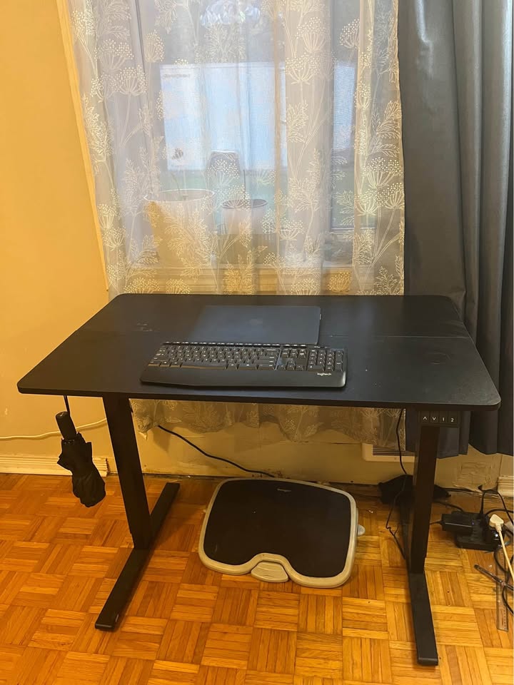 Standing Desk (Automatic, height adjustable) - photo 2