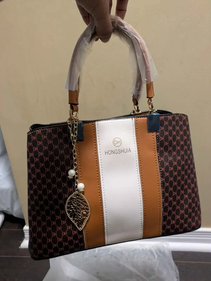 Brand new vintage fashion large capacity women hand bag image indicator(9)