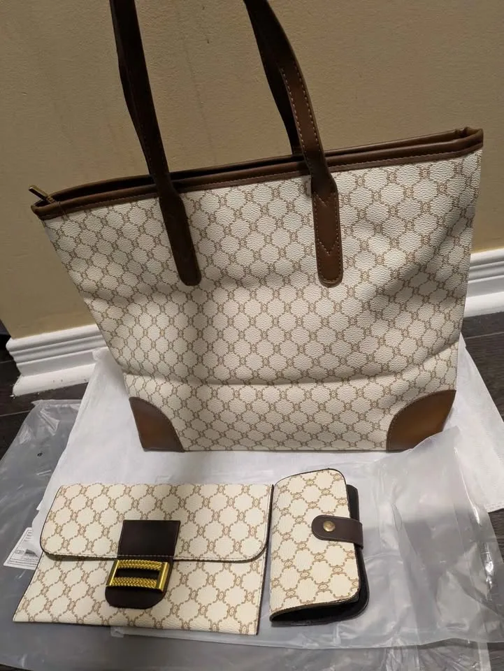 Brand new 3pc Large capacity women tote bag set for travel image indicator(3)