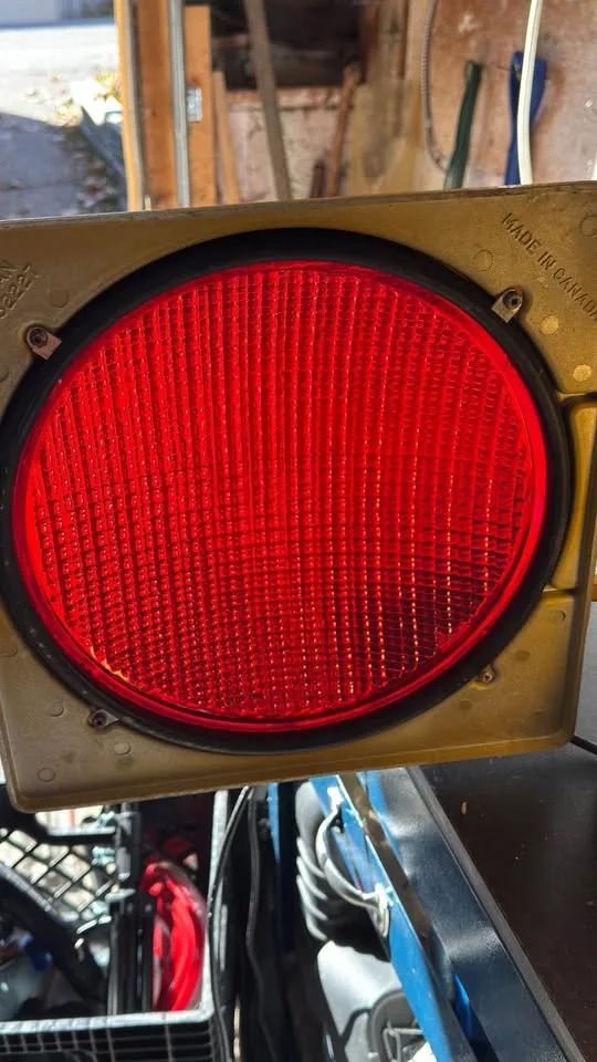 Red Traffic Light image indicator(2)