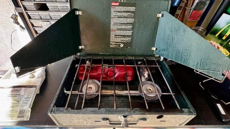 Coleman Camping Stove (Naphtha) image indicator(3)