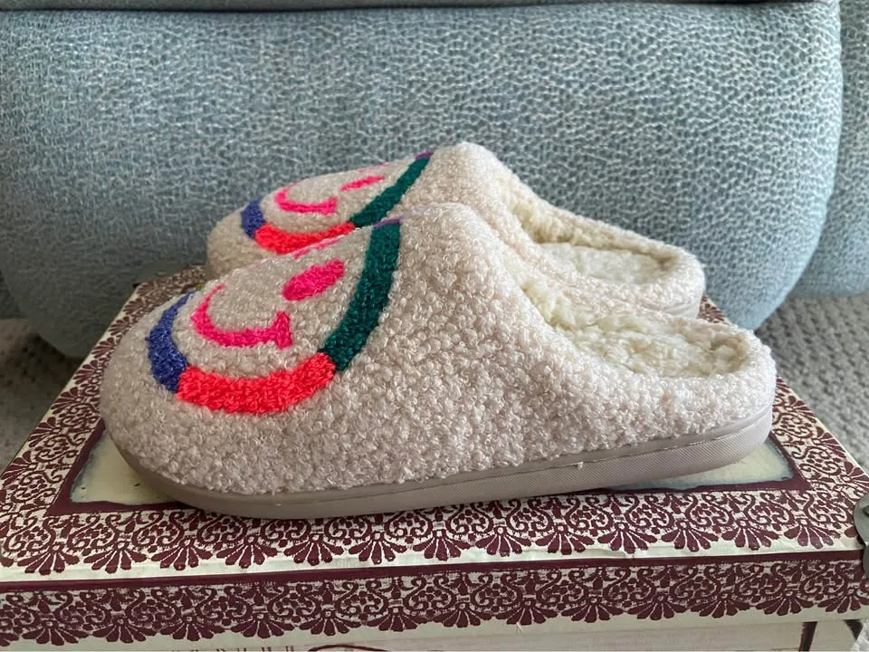 Natural Life Sherpa Slippers, Neon Smiley, size 5-6, New! image indicator(2)