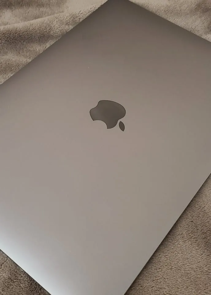 MacBook Air 13" M1-Chip image indicator(4)