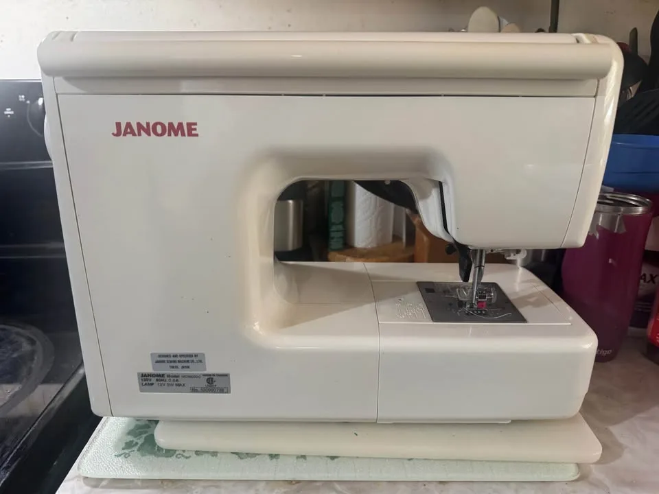 Janome Memory Craft 4900 Sewing Machine image indicator(2)