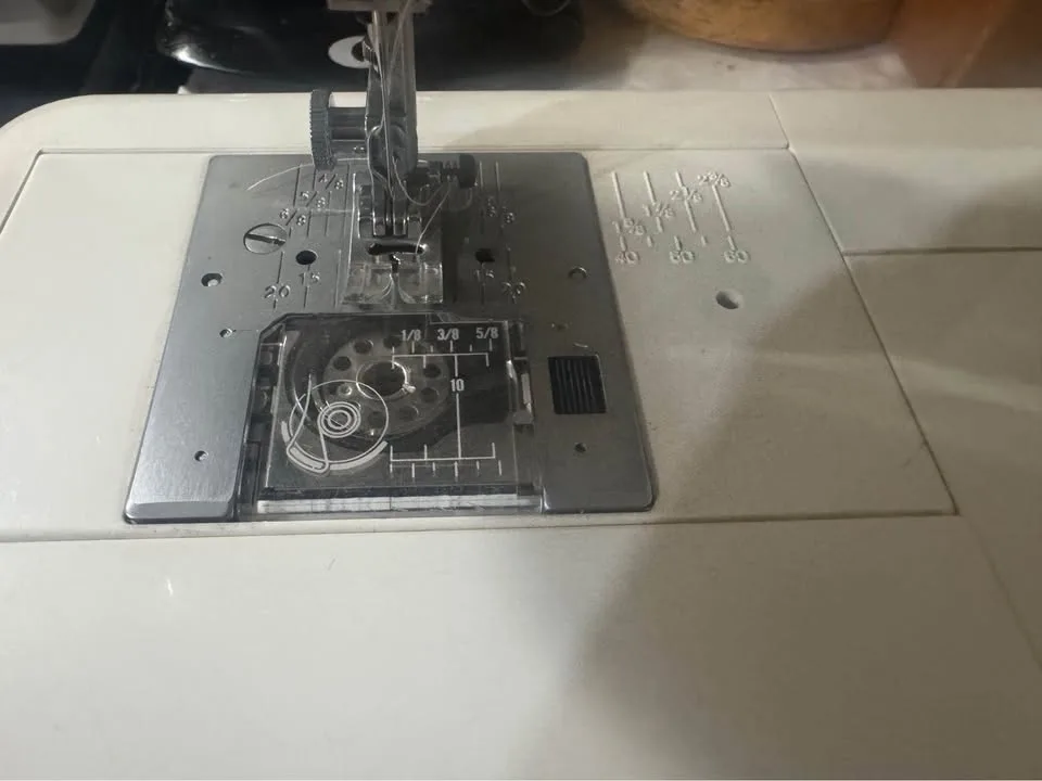 Janome Memory Craft 4900 Sewing Machine image indicator(5)