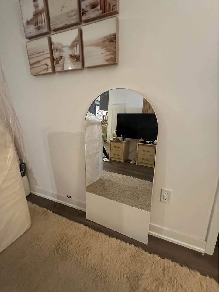 Mirror 4ft - moving out sale - photo 2