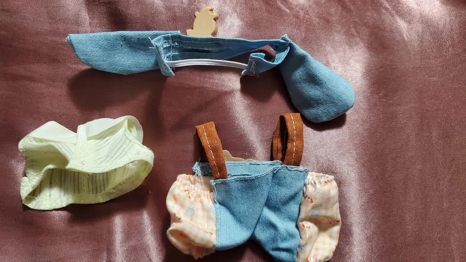 3 Pieces Labubu Autumn Outfit image indicator(3)