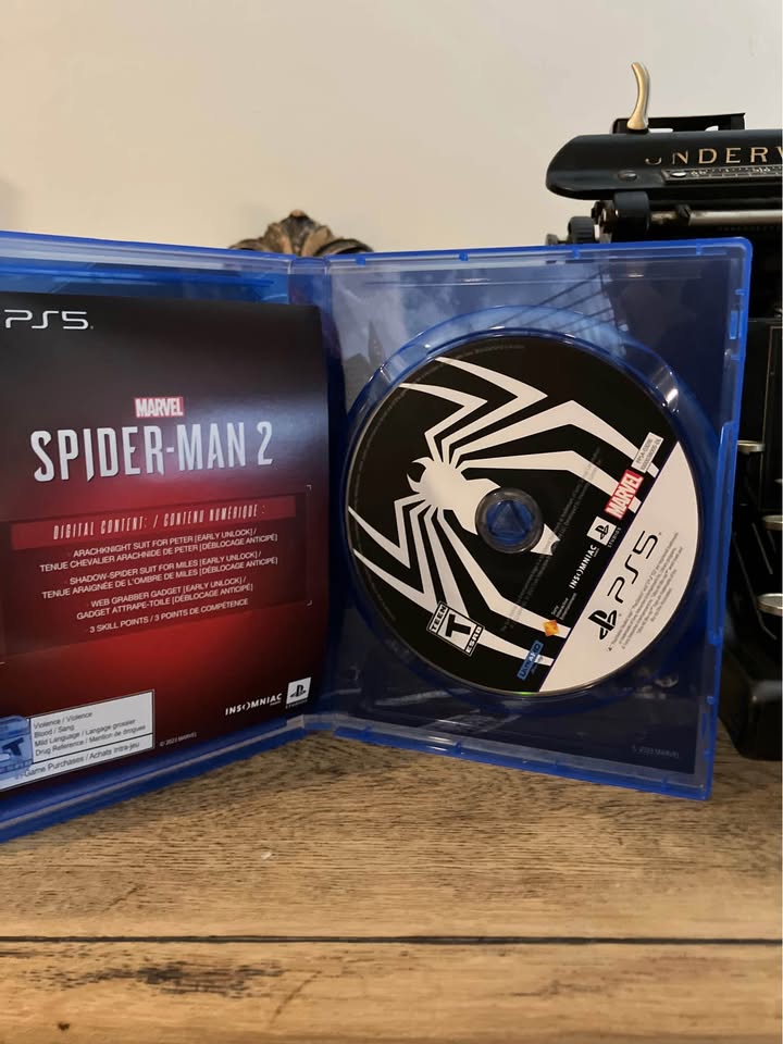 Spider-man 2 Launch Edition PlayStation 5 - photo 2