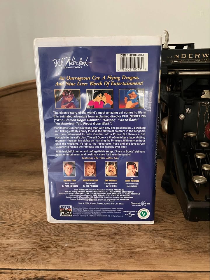 Puss in Boots (VHS, 1999) - photo 2
