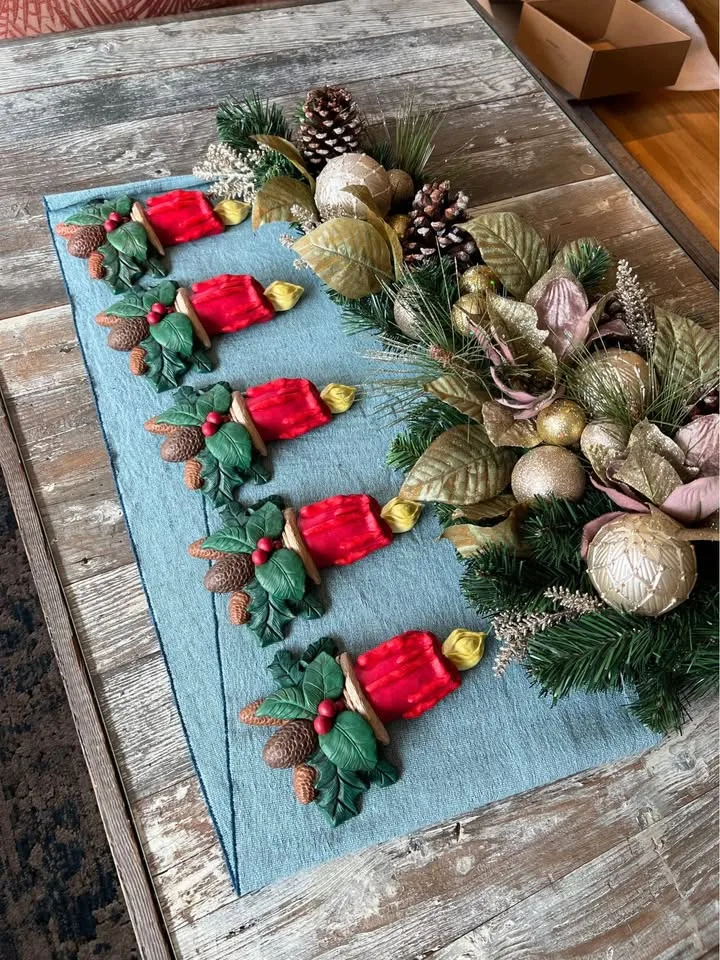 Christmas Candles Set of 5 Vintage Wall Mount Hanging image indicator(2)