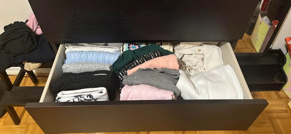 Cupboard - photo 2