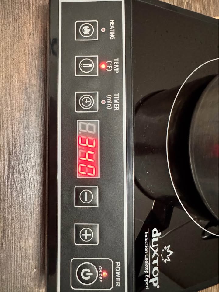 Portable Induction Cooktop - photo 4