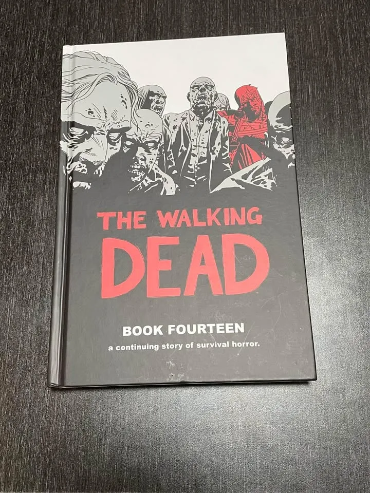 Complete The Walking Dead comics series image indicator(9)